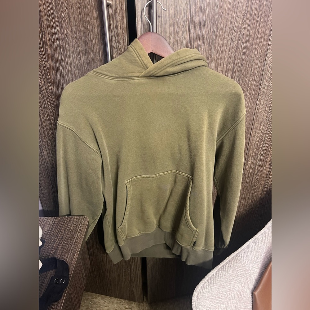 Aritzia TNA Boyfriend Hoodie